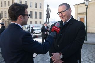 Macinka si na zahraničí bere Zemanovy muže - Novinky